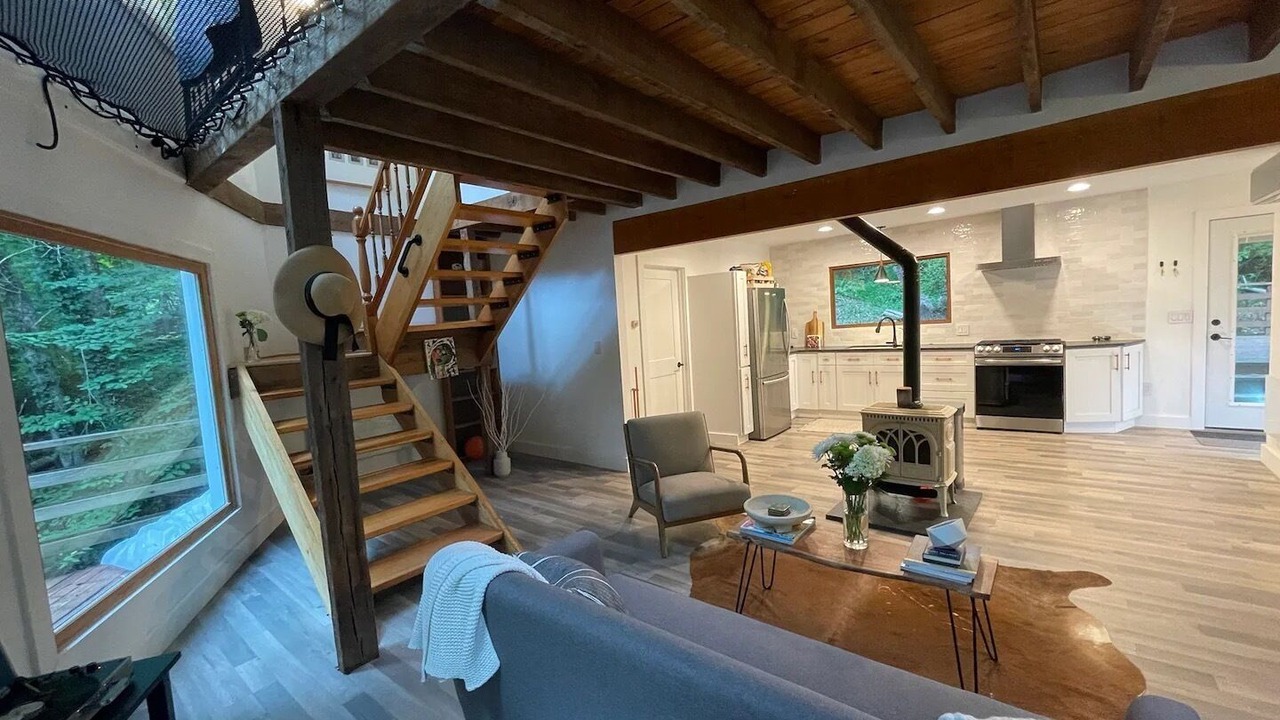 Photo of Livingroom in Madison