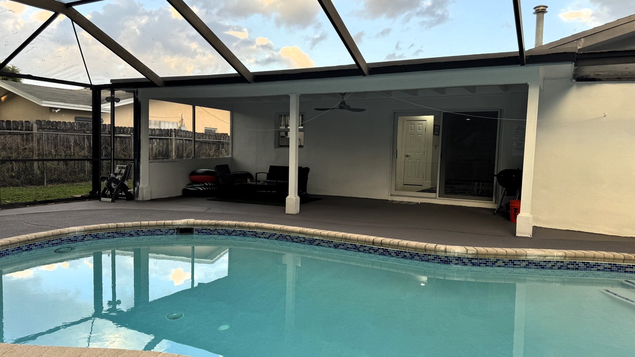 Photo of Outdoor in Palm Aire Village West