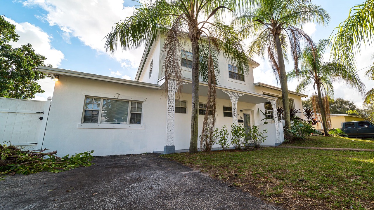 Photo of Outdoor in Pembroke Pines