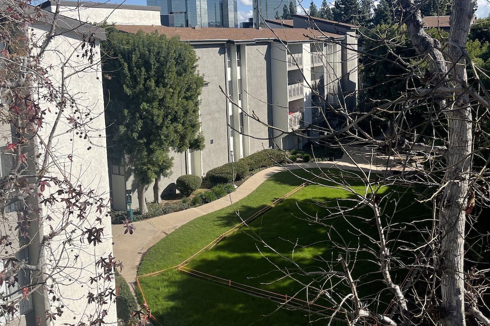 Photo of Outdoor in Warner Center