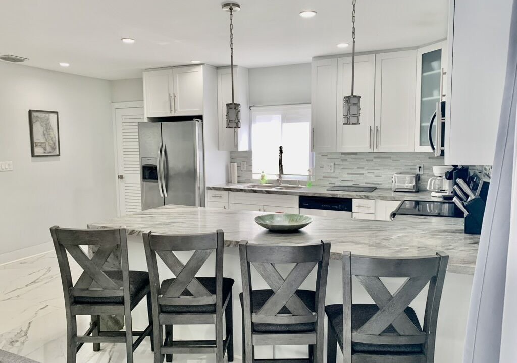Photo of Kitchen in South Middle River