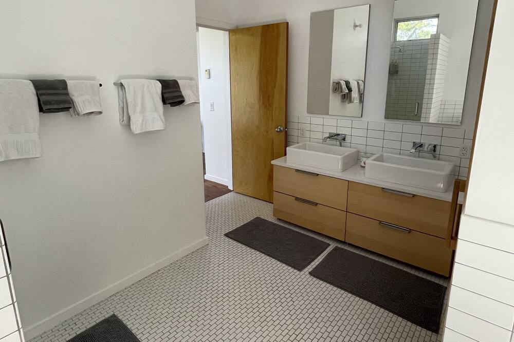 Photo of Bathroom in Town of Marbletown