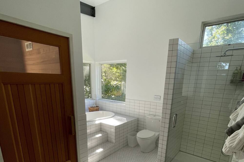 Photo of Bathroom in Town of Marbletown