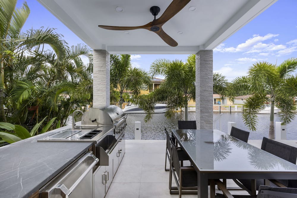 Photo of Outdoor in Lighthouse Point