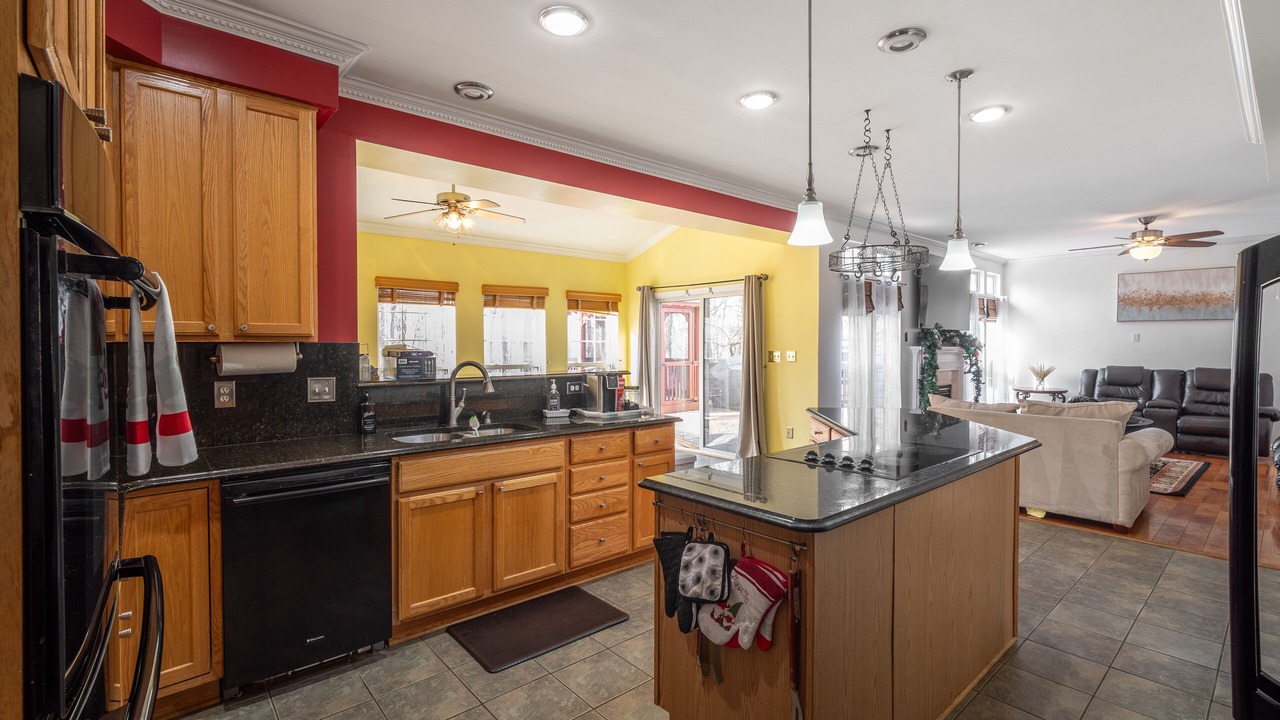 Photo of Kitchen in Barstow