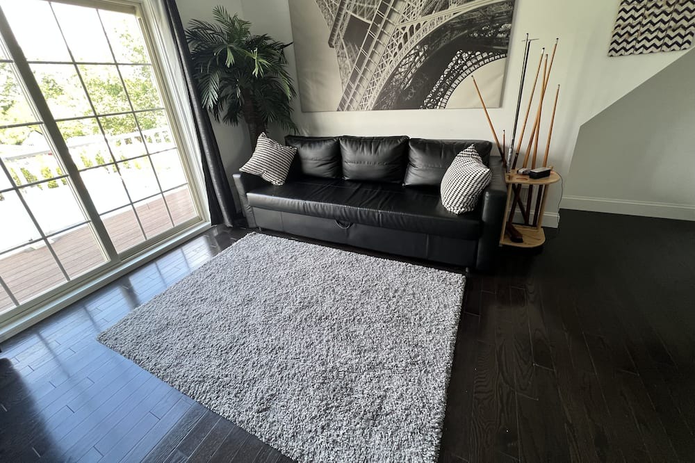 Photo of Livingroom in Wallkill