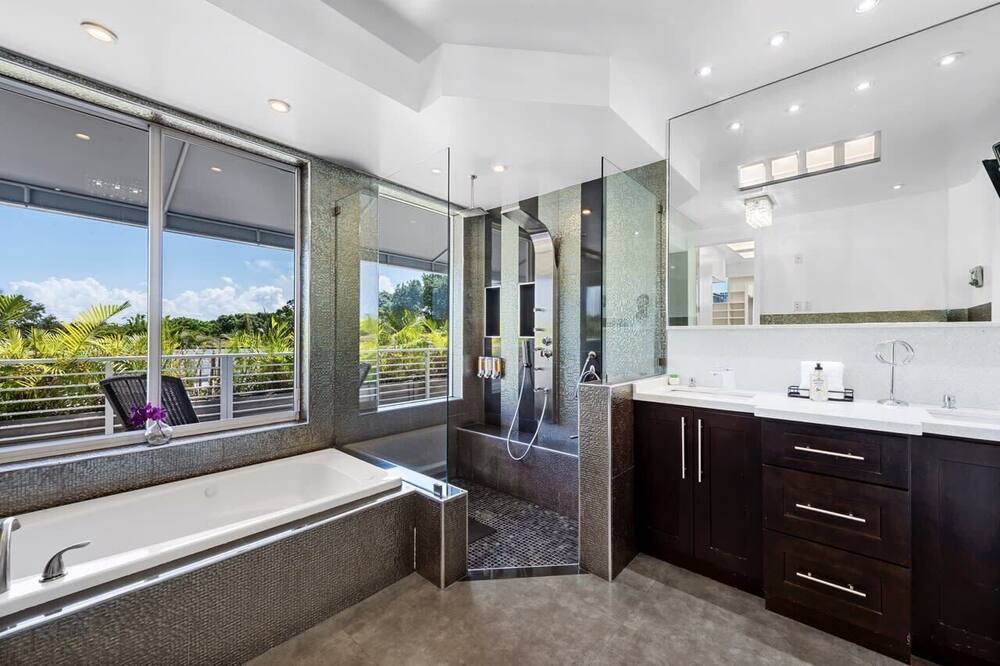 Photo of Bathroom in Downtown Fort Lauderdale