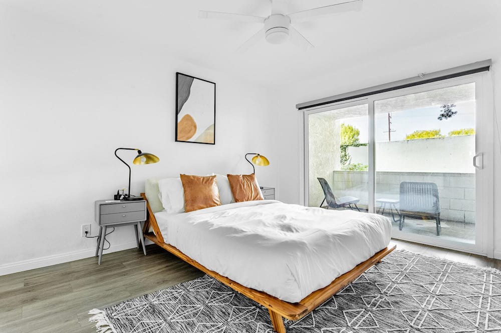 Photo of Bedroom in Carlson Park