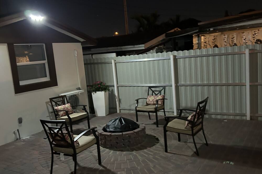 Photo of Outdoor in Hialeah