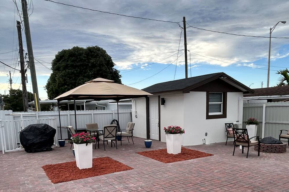 Photo of Patio Balcony in Hialeah