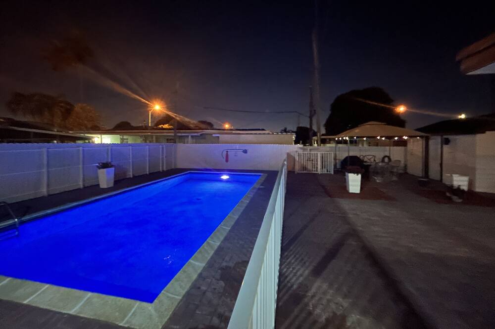 Photo of Outdoor in Hialeah