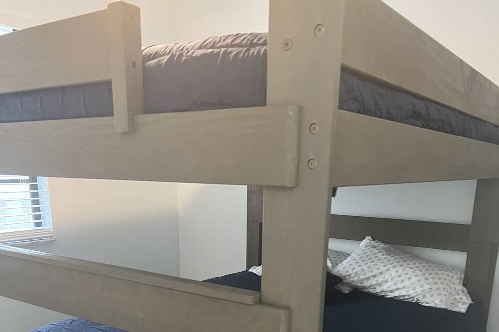 Photo of Bedroom in Cypress Glen