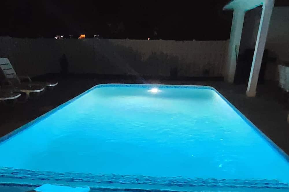 Photo of Outdoor in Cypress Glen