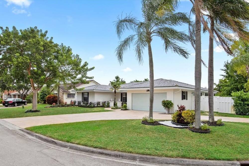 Photo of Outdoor in Cypress Glen