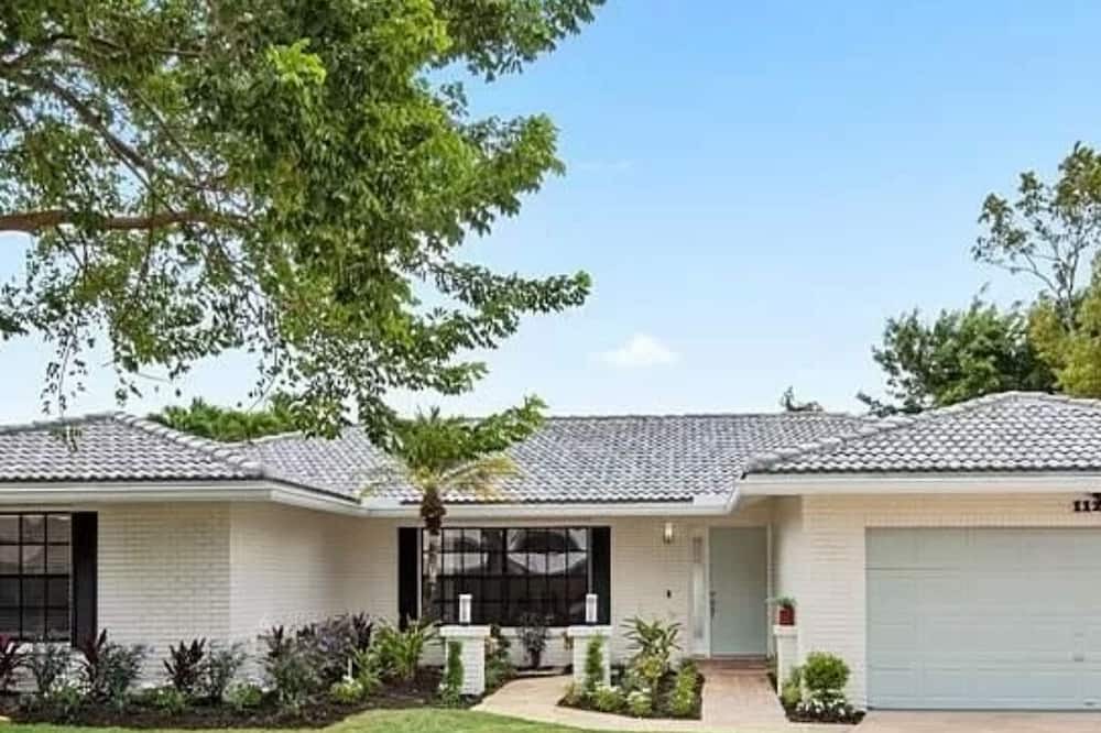 Photo of Outdoor in Cypress Glen