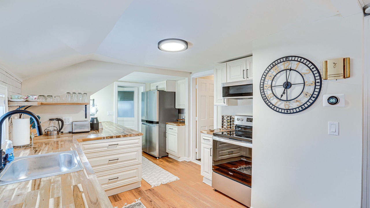 Photo of Kitchen in Franklin Springs