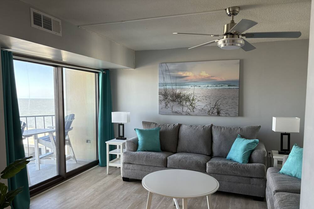 Photo of Livingroom in Little Salisbury