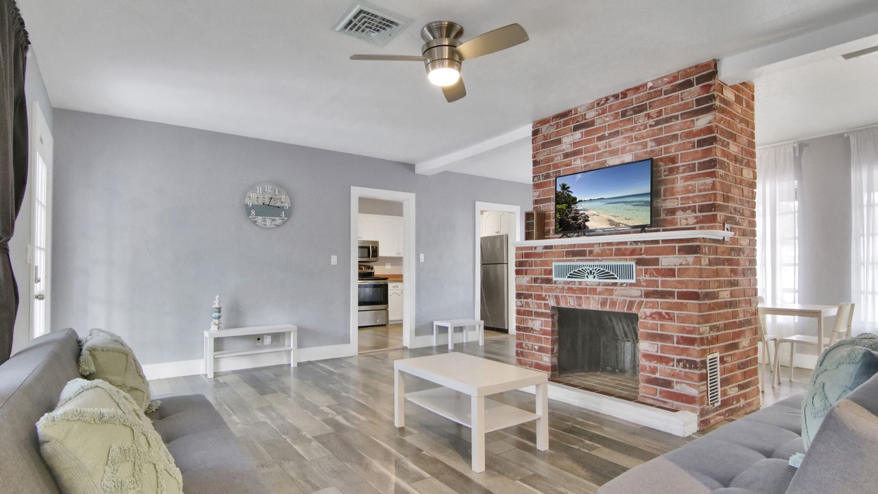 Photo of Livingroom in Tarpon River