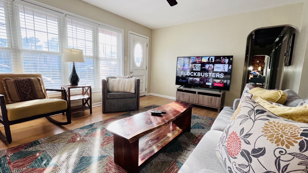 Photo of Livingroom in Little Salisbury