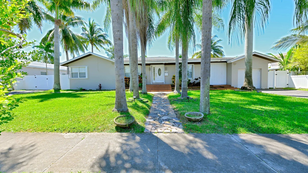 Photo of Outdoor in Highland Garden