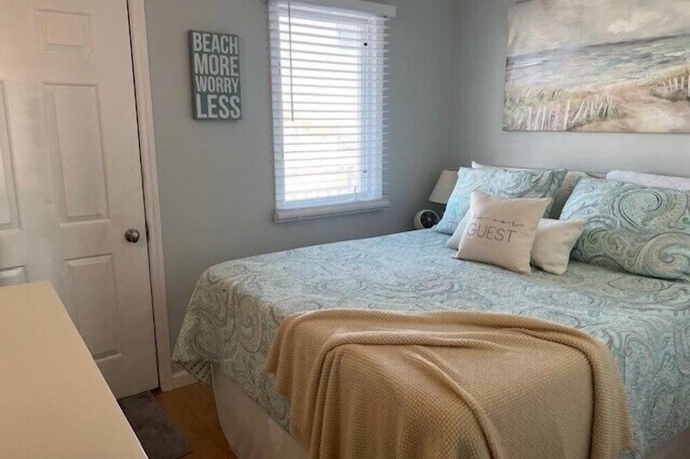 Photo of Bedroom in Green Creek