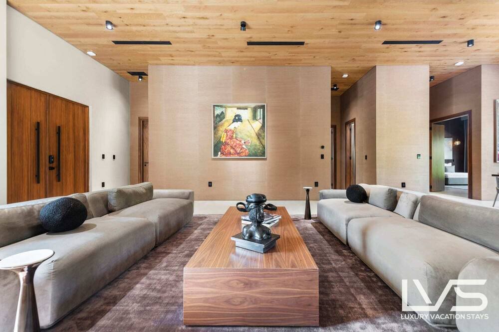 Photo of Livingroom in Harbor Beach