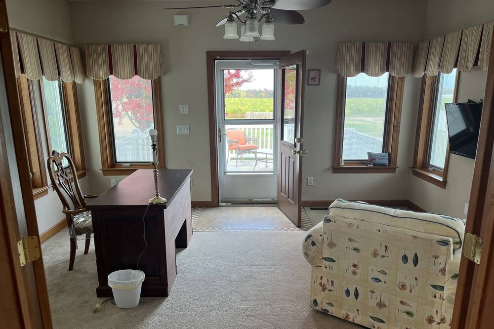 Photo of Bedroom in Woodside