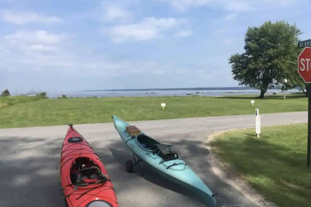 Photo of Others in Verona Beach