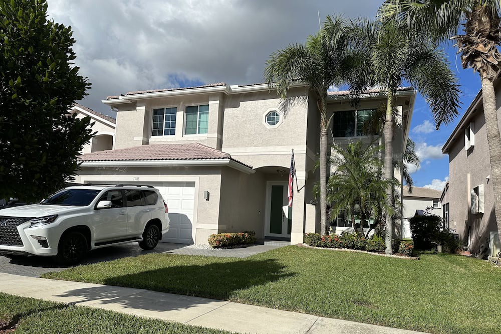 Photo of Outdoor in SilverLakes