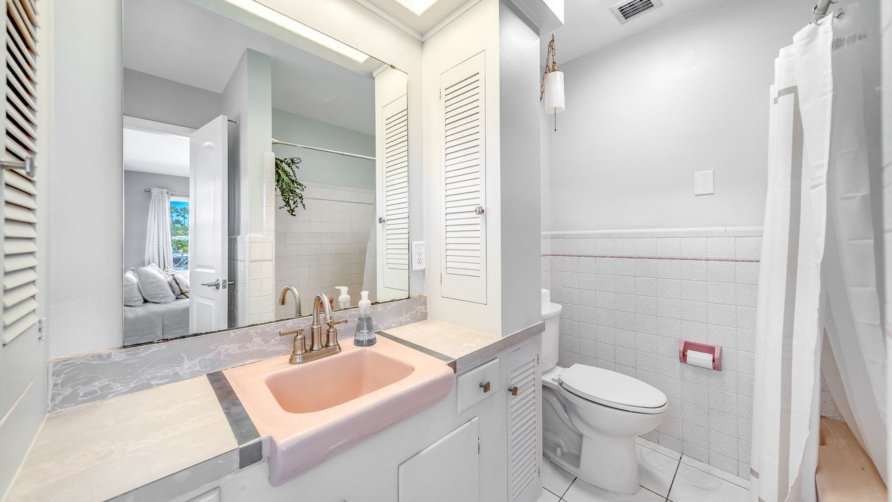Photo of Bathroom in Wilton Manors