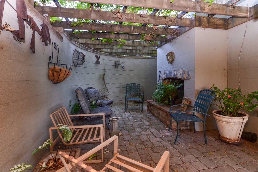 Photo of Outdoor in Millers Tavern