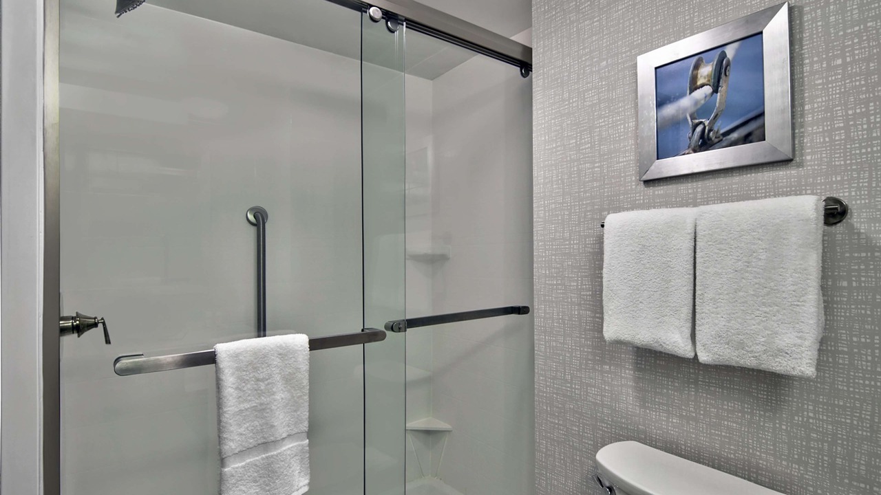 Photo of Bathroom in River Oaks