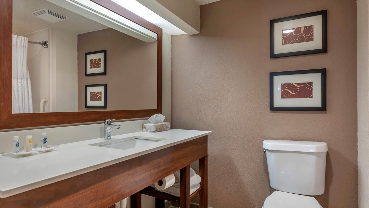 Photo of Bedroom in Tamarac