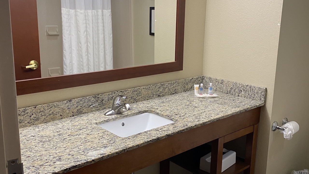 Photo of Bathroom in Newark