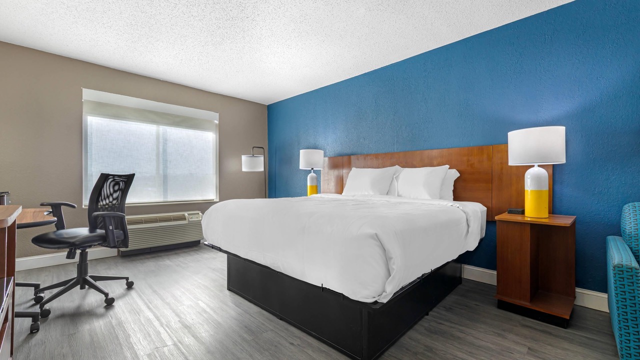 Photo of Bedroom in Mount Laurel