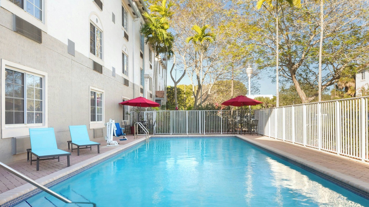 Photo of Outdoor in Weston