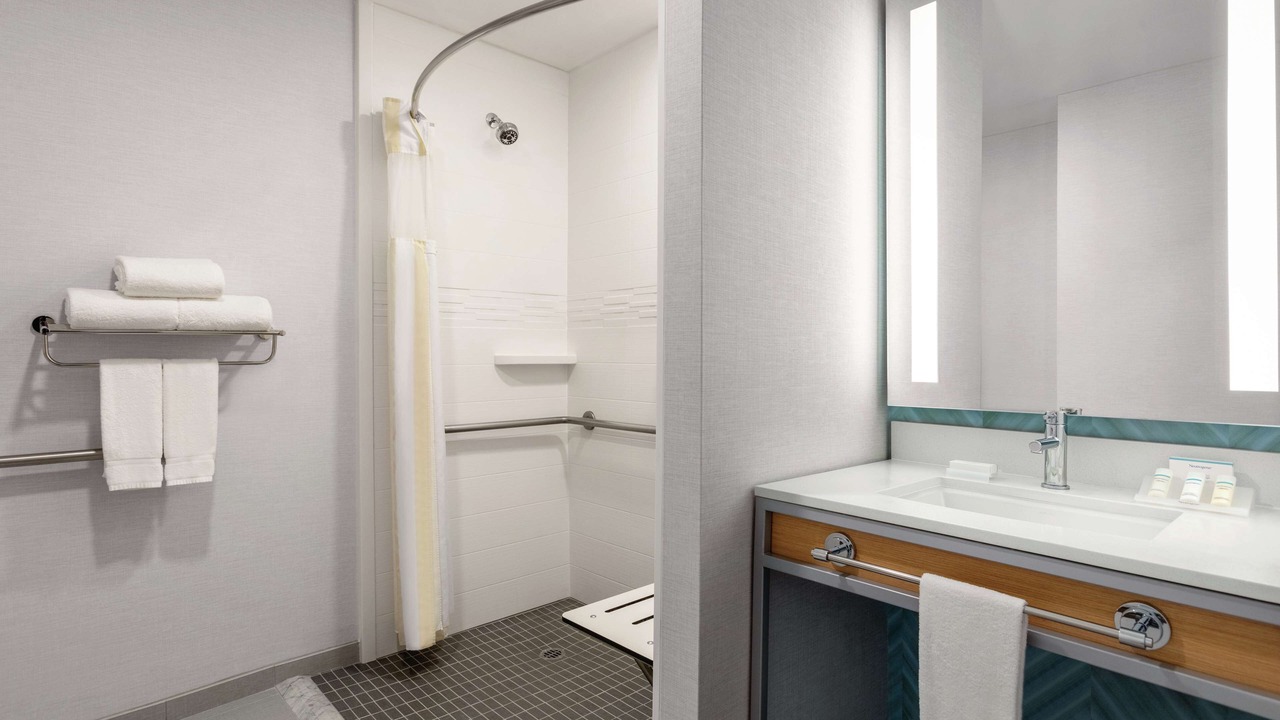 Photo of Bathroom in Martinsville