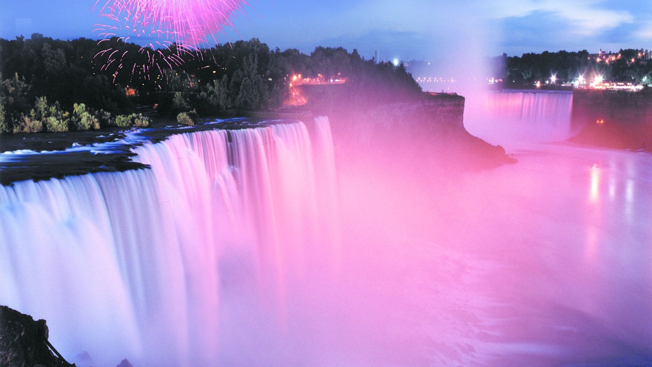 Photo of Others in Downtown Niagara Falls