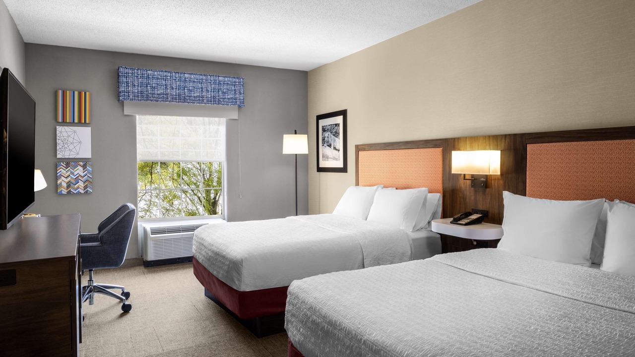 Photo of Bedroom in State College