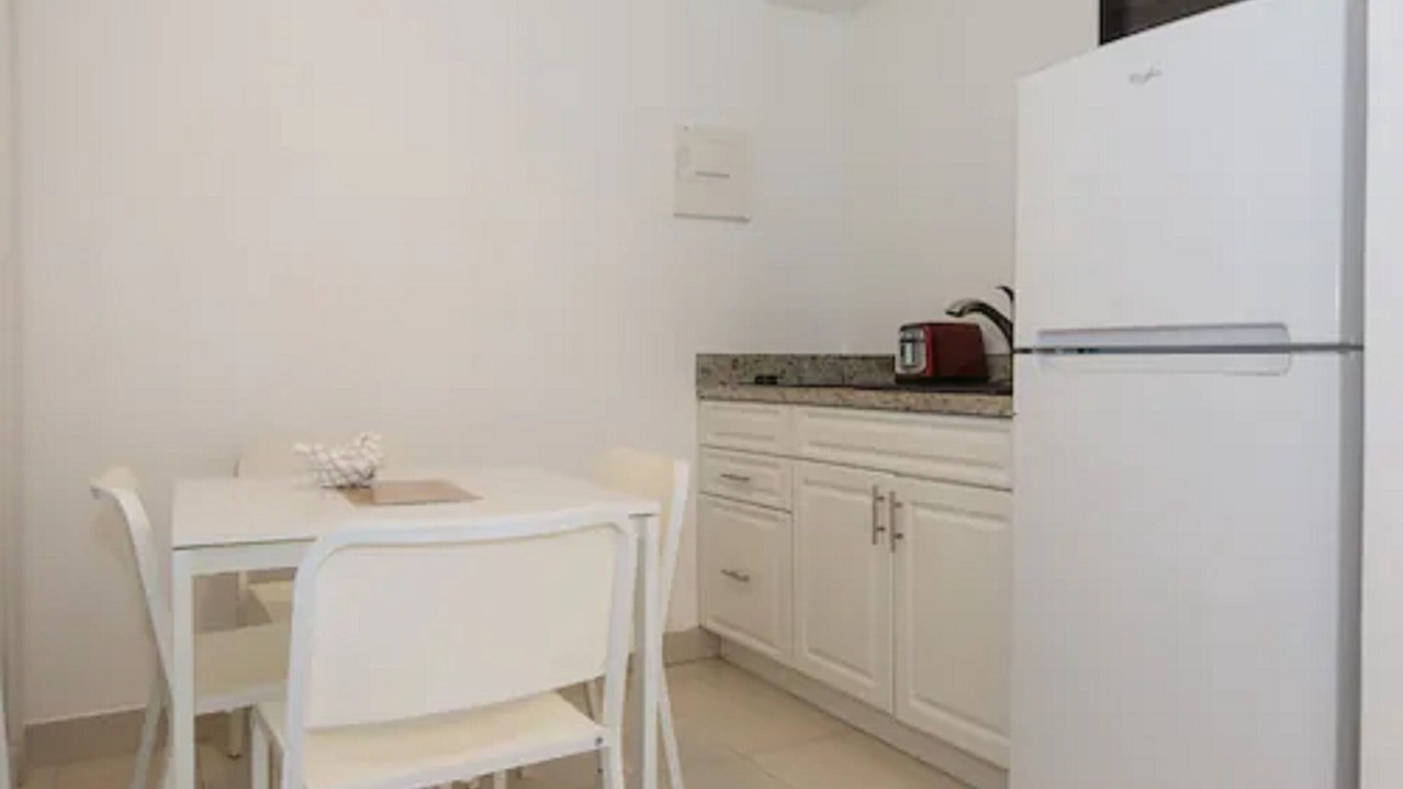 Photo of Bedroom in Central Beach