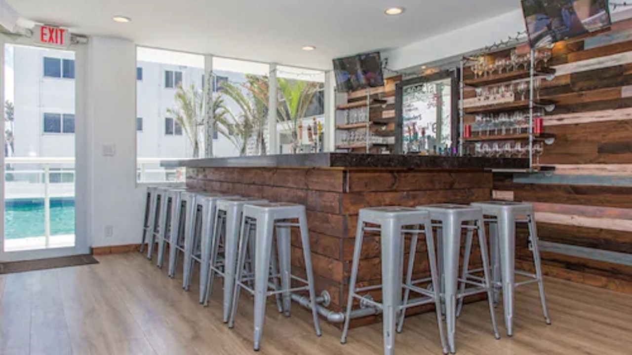 Photo of Others in Central Beach