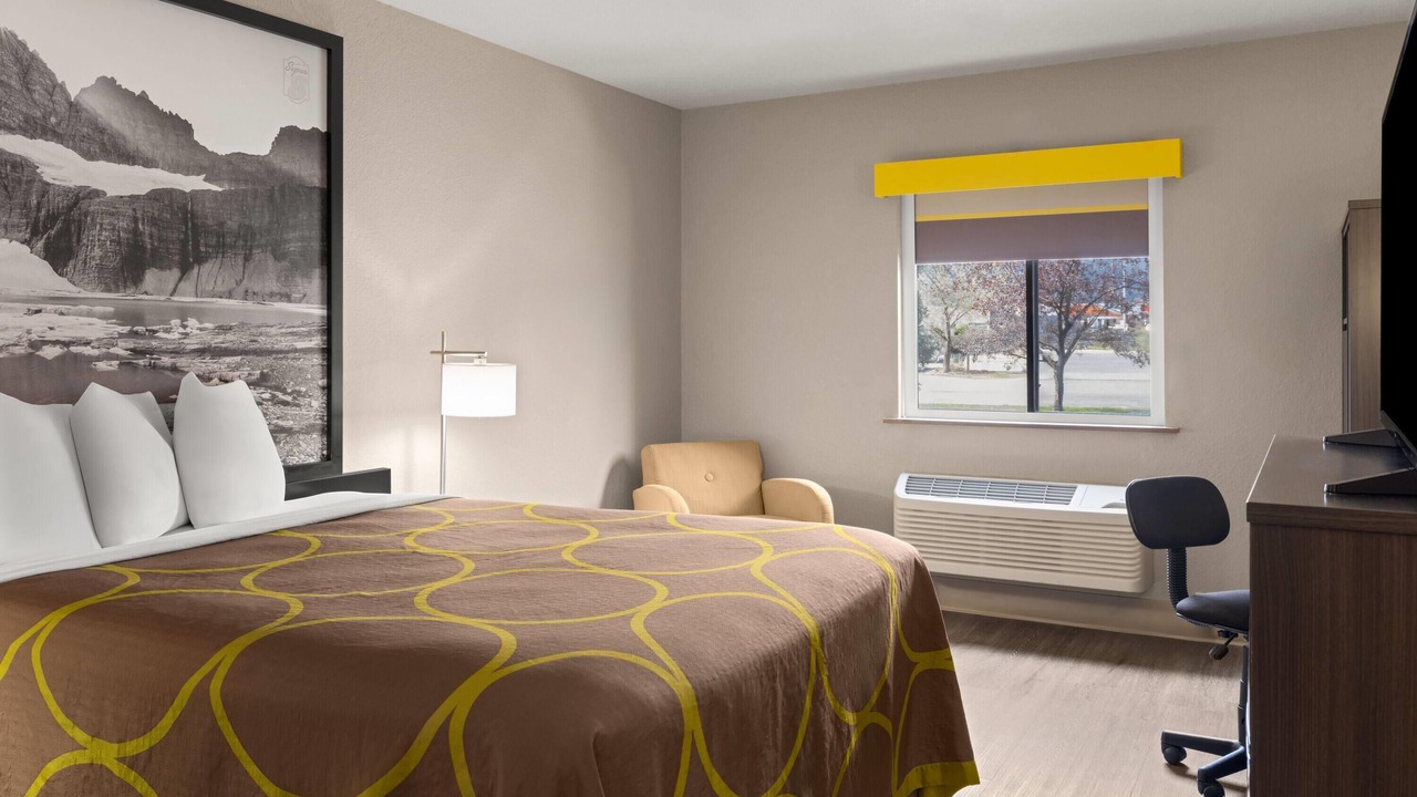 Photo of Bedroom in Kalispell