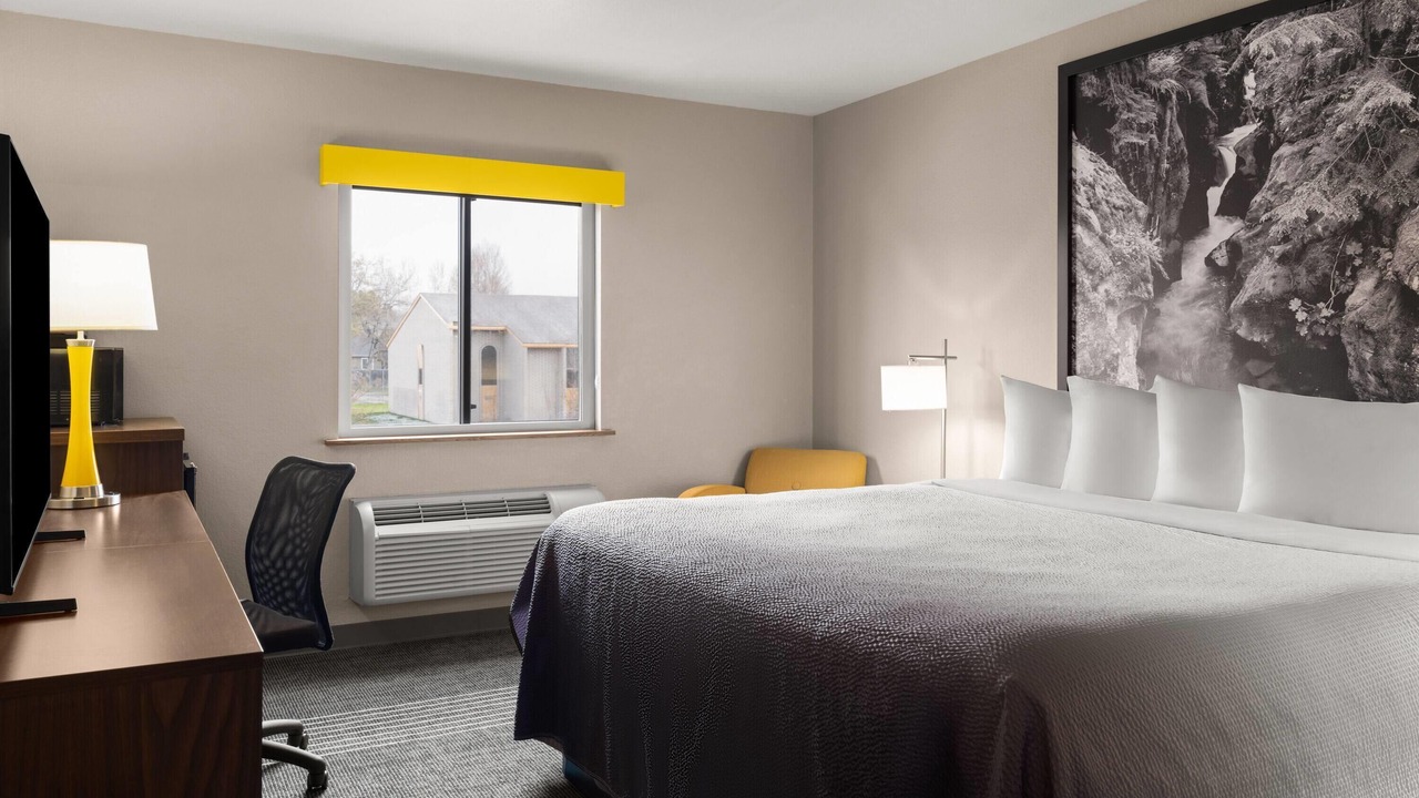 Photo of Bedroom in Kalispell