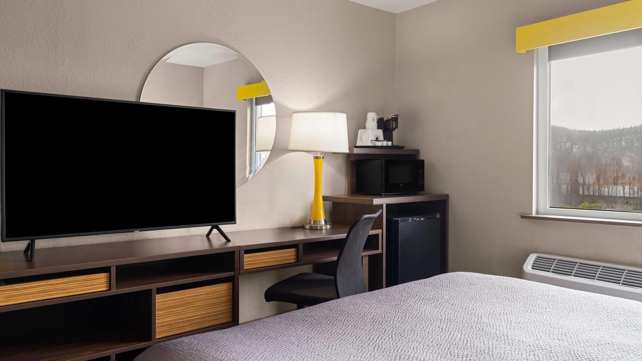 Photo of Bedroom in Kalispell