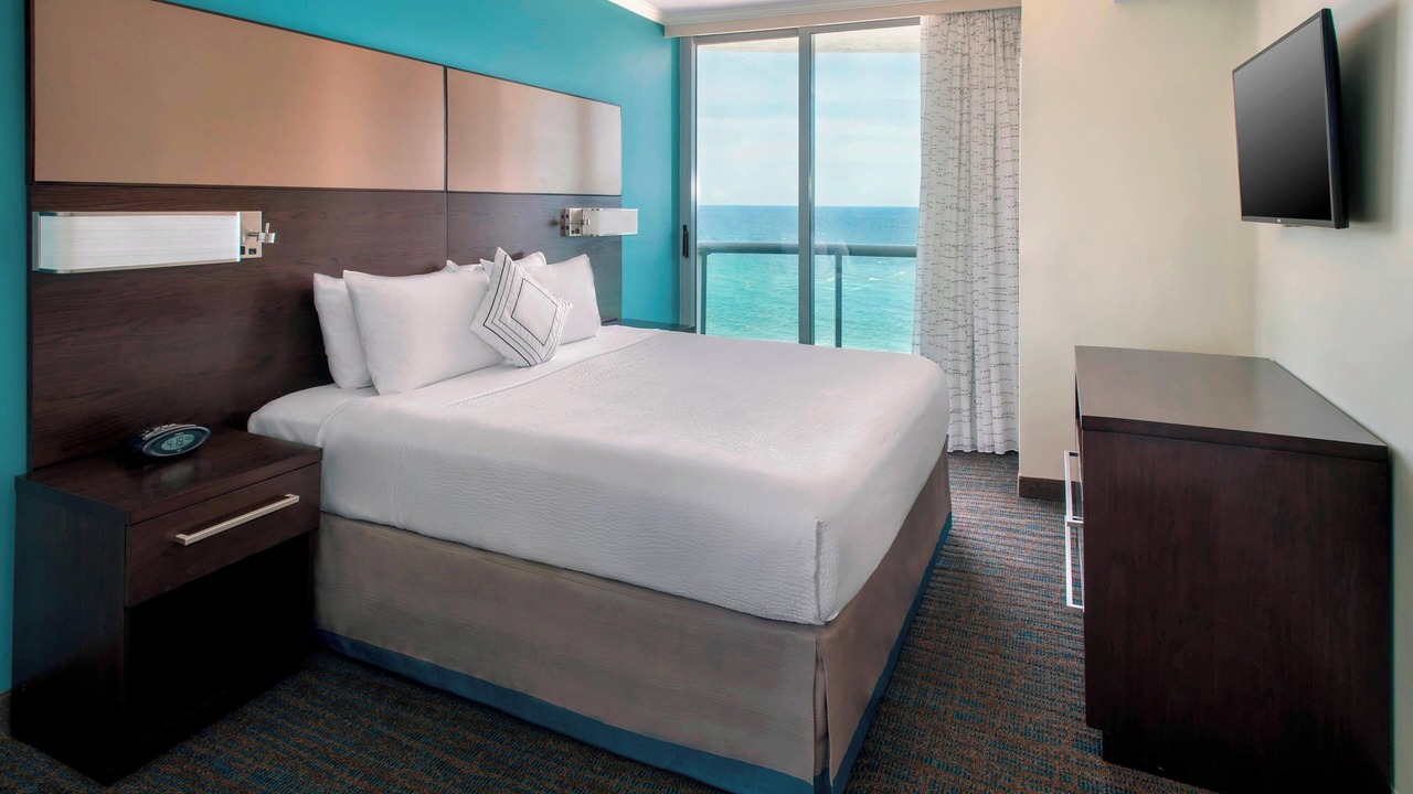 Photo of Bedroom in Pompano Beach