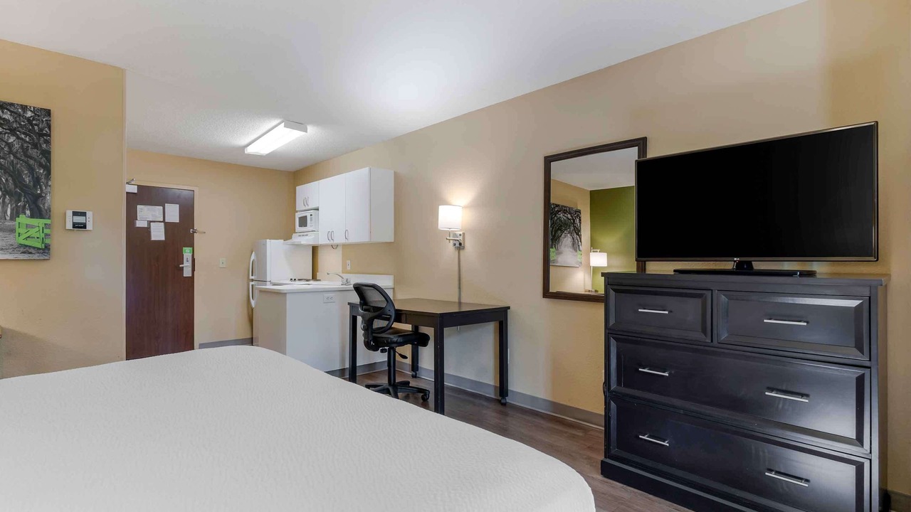 Photo of Bedroom in Northwest