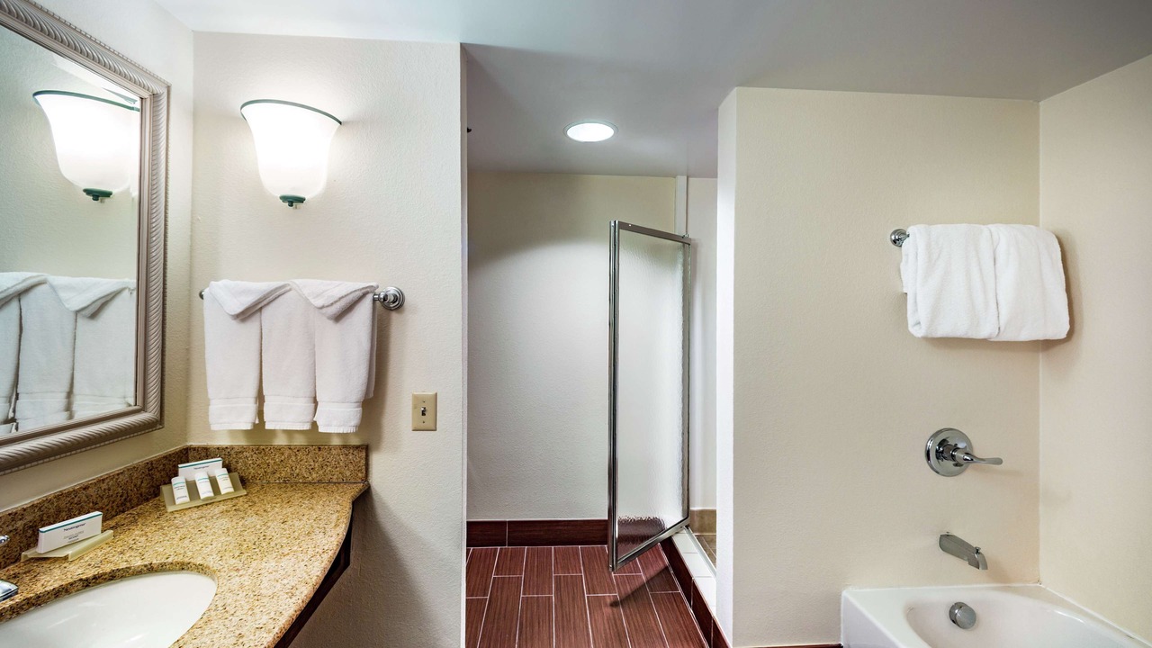 Photo of Bathroom in Innsbrook