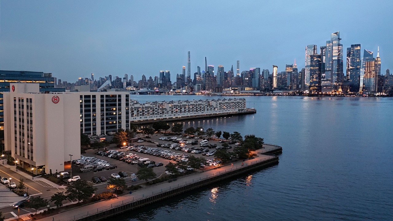 Photo of Others in Weehawken