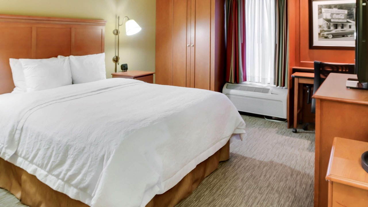 Photo of Bedroom in Moon Township
