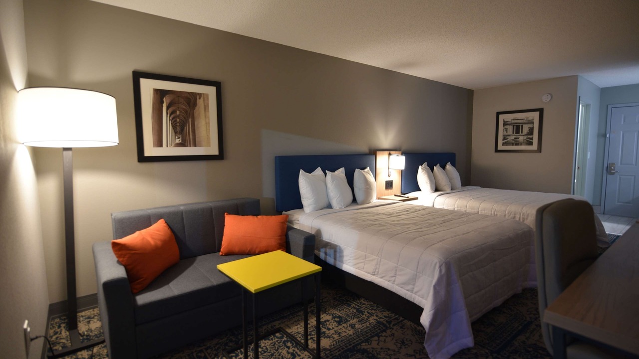 Photo of Bedroom in Pine Grove